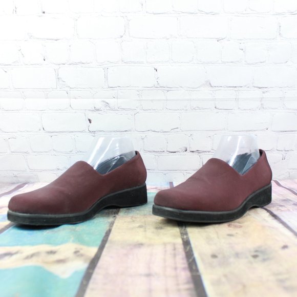 LL Bean Burgundy Nylon Comfort Slip-on Loafer Shoes Size 8.5 M - Picture 2 of 9